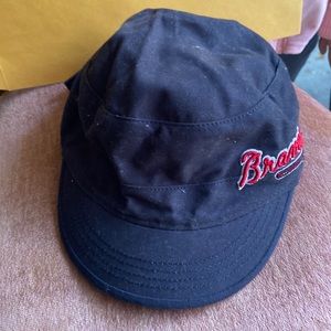 Black Braves ball cap